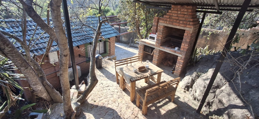 5 Bedroom Property for Sale in West Acres Ext 20 Mpumalanga