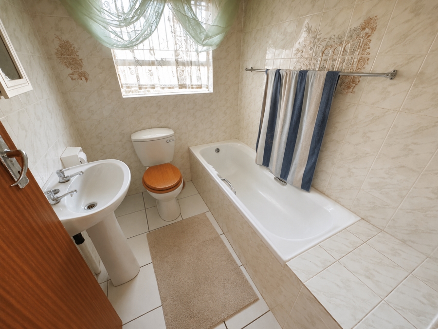 4 Bedroom Property for Sale in Reyno Ridge Mpumalanga