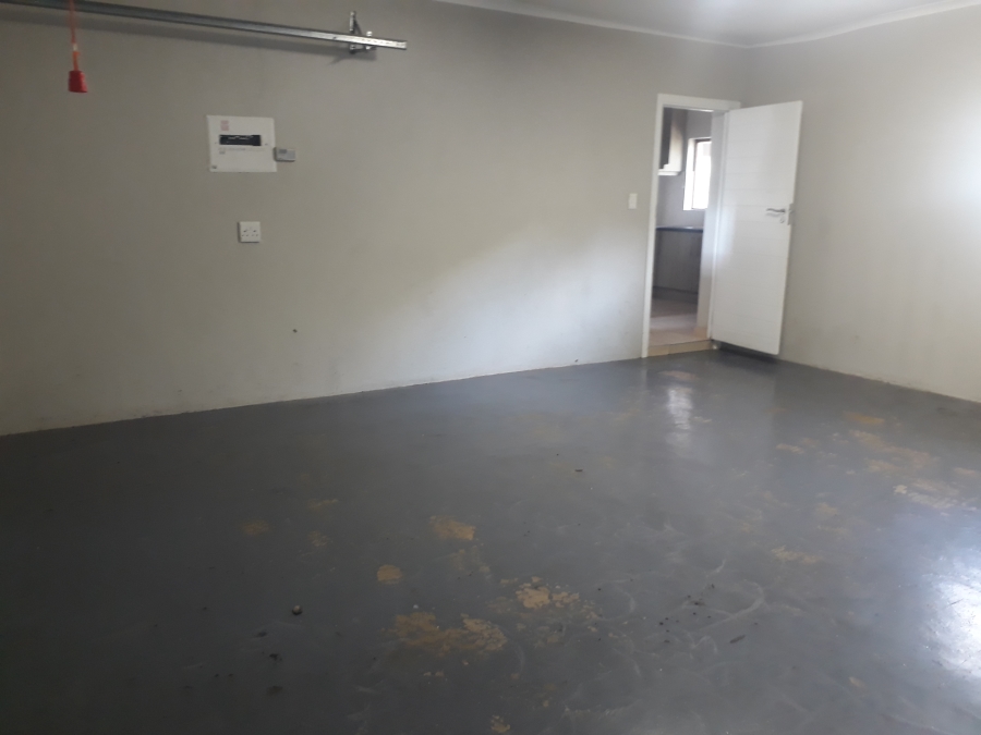 3 Bedroom Property for Sale in Ntulo Wildlife Estate Mpumalanga