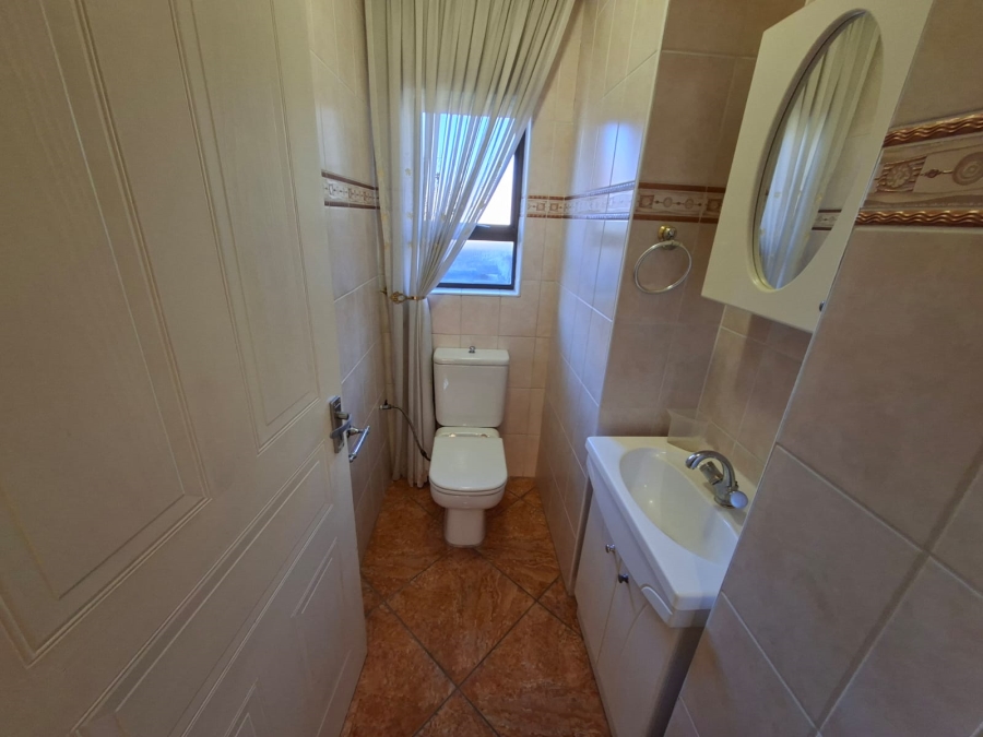 5 Bedroom Property for Sale in Secunda Mpumalanga