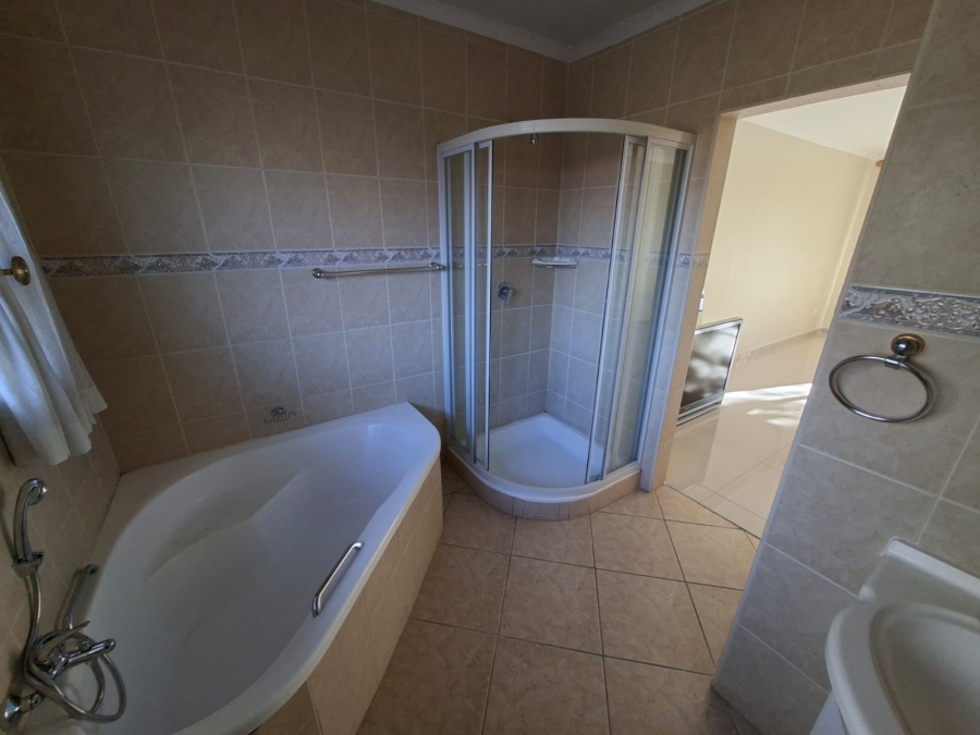 5 Bedroom Property for Sale in Secunda Mpumalanga