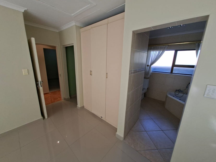 5 Bedroom Property for Sale in Secunda Mpumalanga