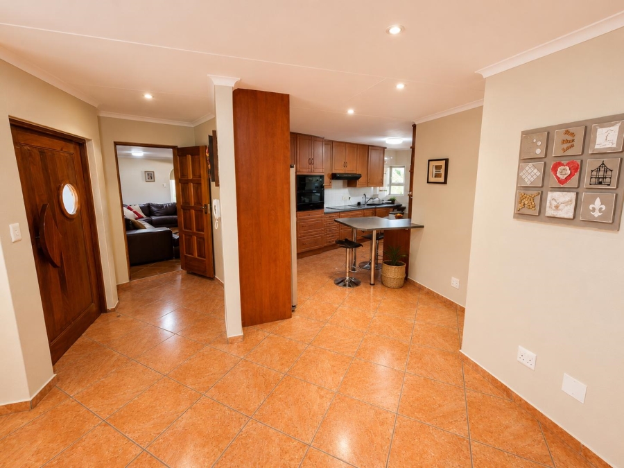 5 Bedroom Property for Sale in Secunda Mpumalanga