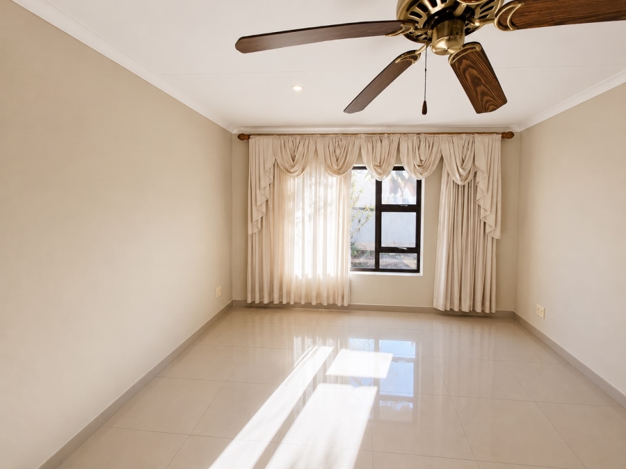 5 Bedroom Property for Sale in Secunda Mpumalanga