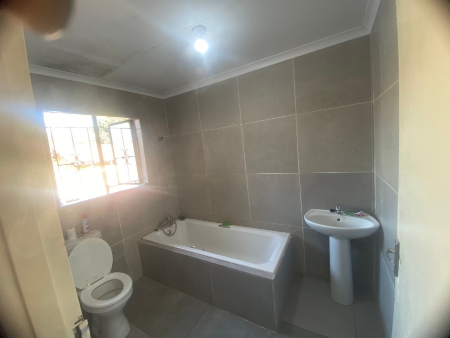 3 Bedroom Property for Sale in Kabokweni Mpumalanga