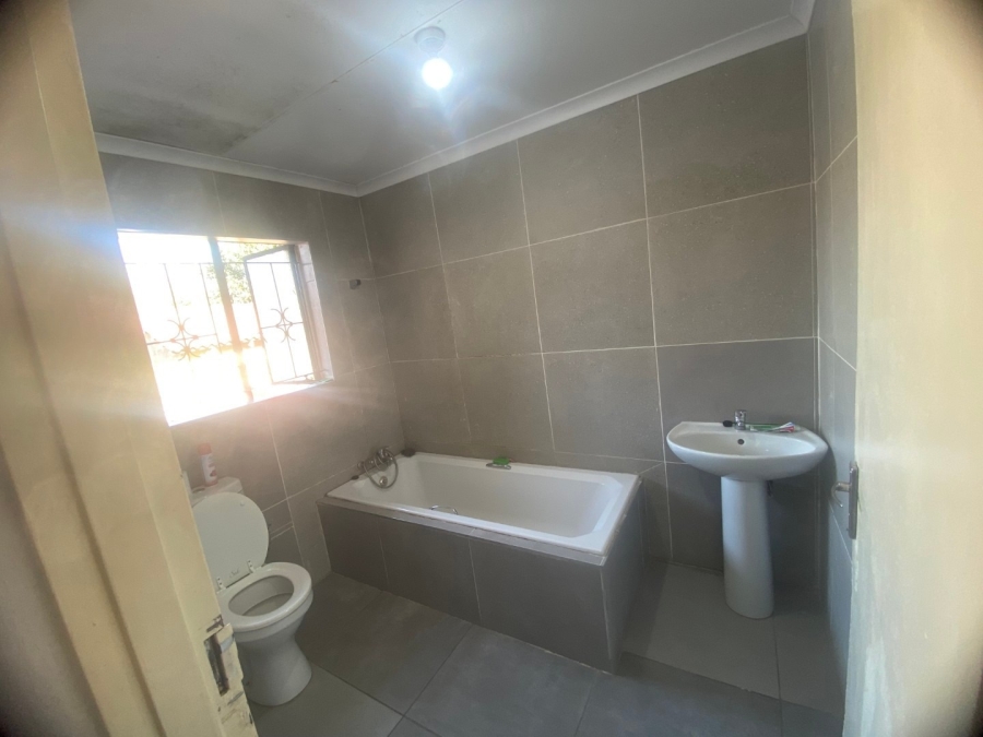 3 Bedroom Property for Sale in Kabokweni Mpumalanga