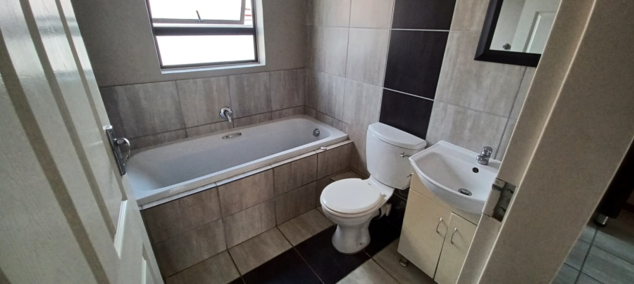 2 Bedroom Property for Sale in Terra Nova Mpumalanga