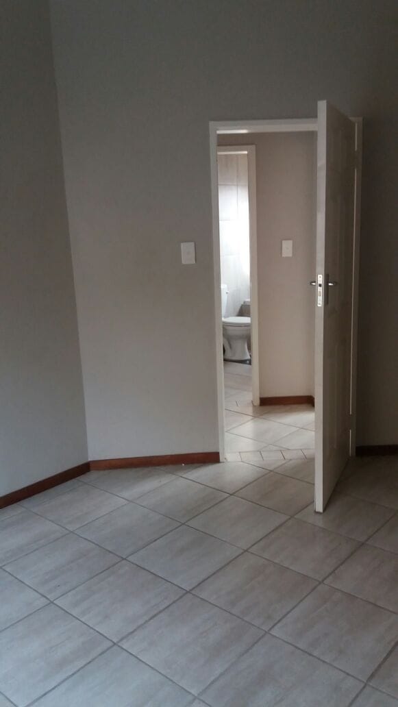 2 Bedroom Property for Sale in Terra Nova Mpumalanga