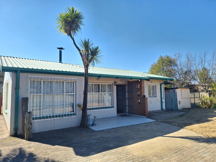 4 Bedroom Property for Sale in Volksrust Mpumalanga