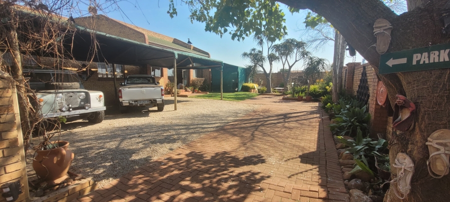 10 Bedroom Property for Sale in Aerorand Mpumalanga