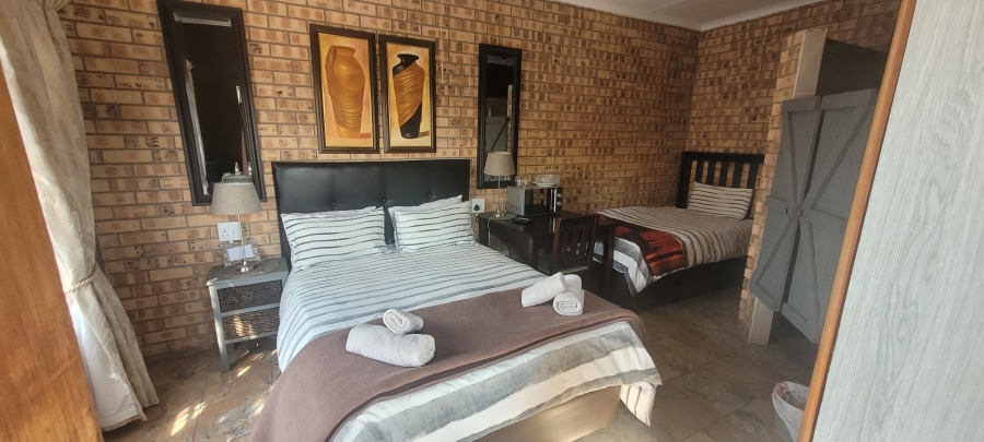 10 Bedroom Property for Sale in Aerorand Mpumalanga