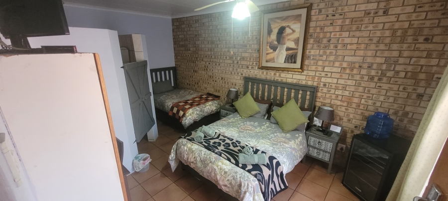 10 Bedroom Property for Sale in Aerorand Mpumalanga