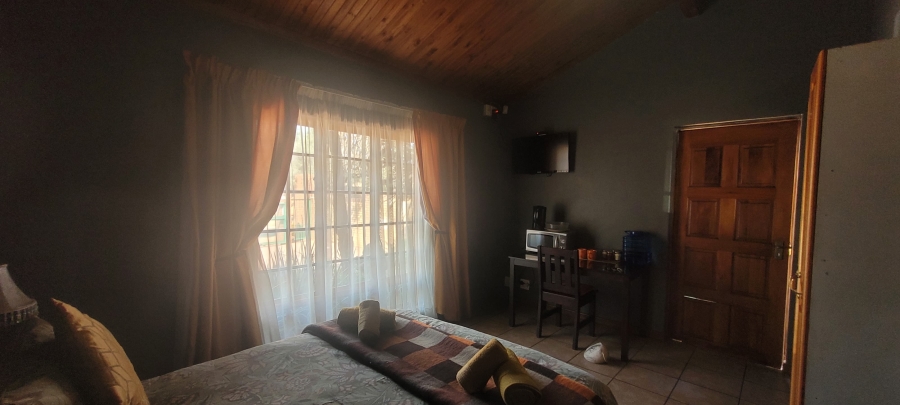 10 Bedroom Property for Sale in Aerorand Mpumalanga
