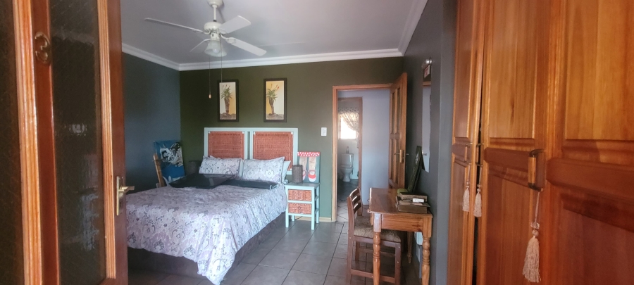10 Bedroom Property for Sale in Aerorand Mpumalanga