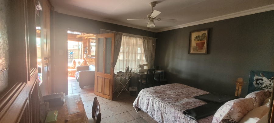10 Bedroom Property for Sale in Aerorand Mpumalanga