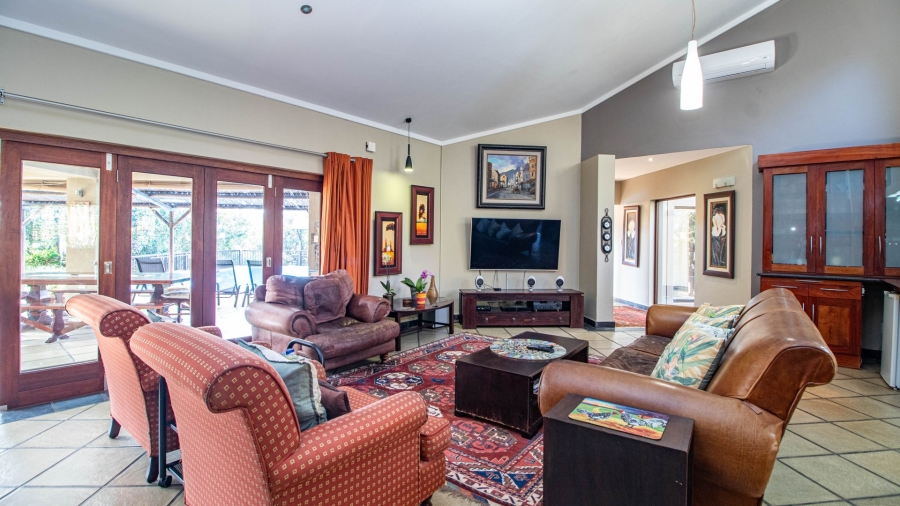 7 Bedroom Property for Sale in Uitsig Landgoed Estate Mpumalanga