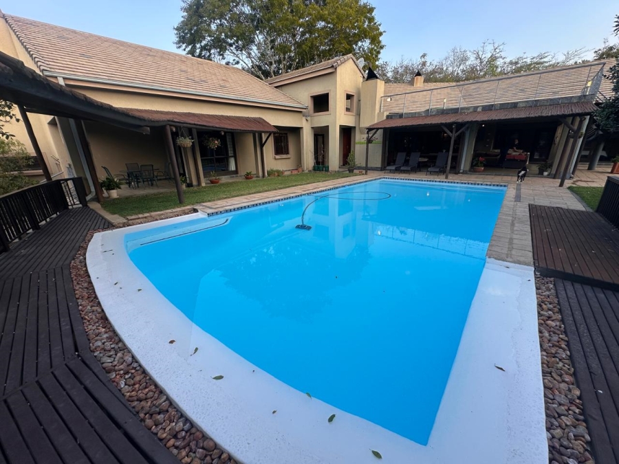 7 Bedroom Property for Sale in Uitsig Landgoed Estate Mpumalanga