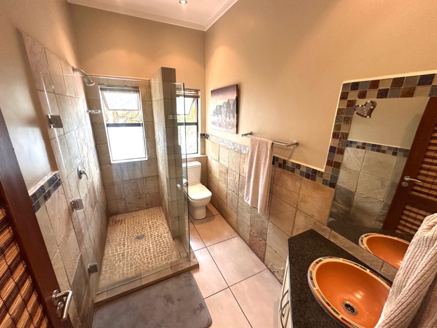 7 Bedroom Property for Sale in Uitsig Landgoed Estate Mpumalanga