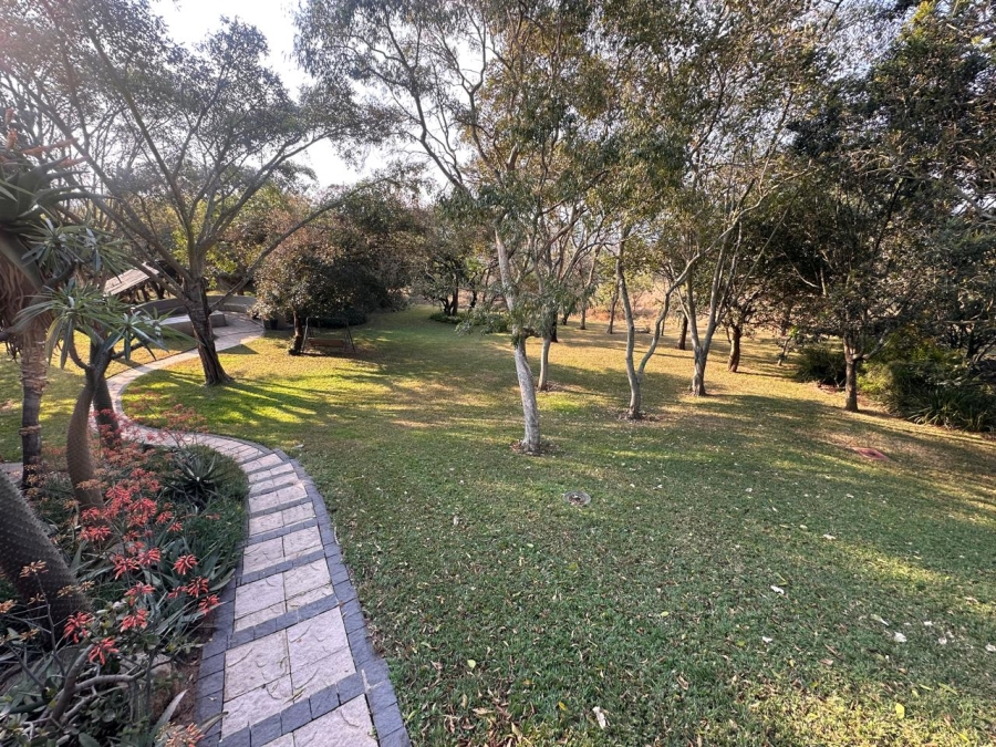7 Bedroom Property for Sale in Uitsig Landgoed Estate Mpumalanga