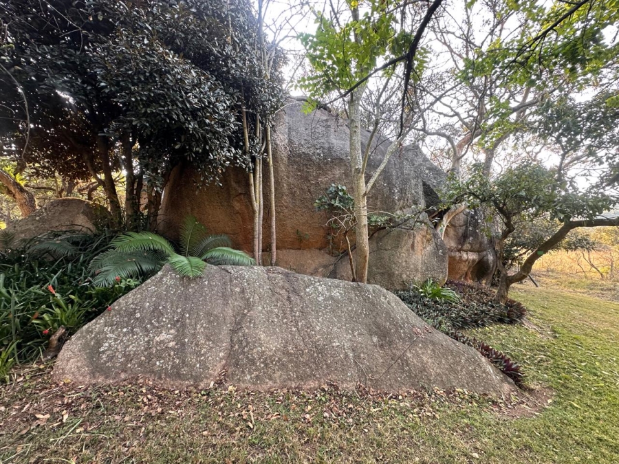 7 Bedroom Property for Sale in Uitsig Landgoed Estate Mpumalanga