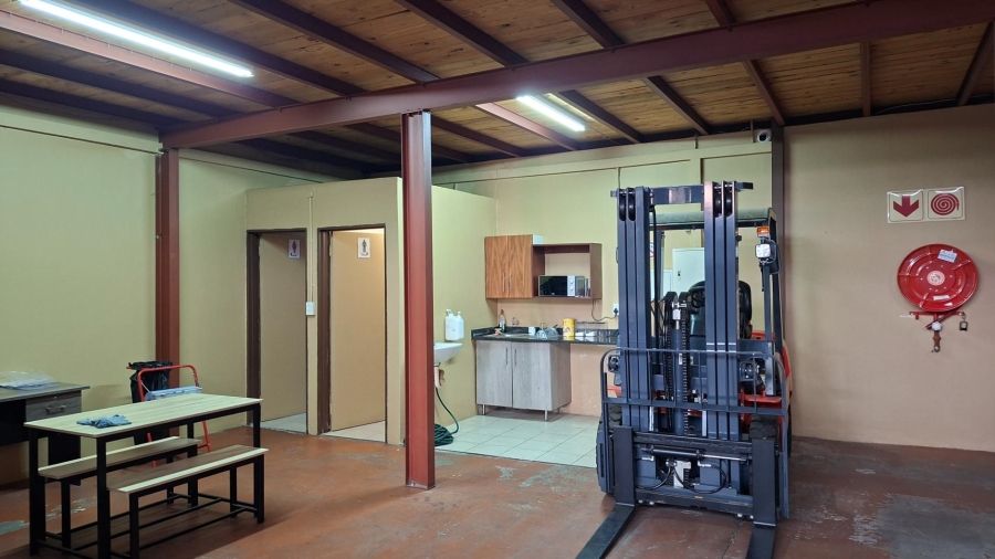To Let Commercial Property for Rent in Riverside Park Mpumalanga