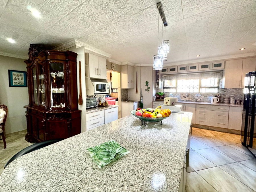 6 Bedroom Property for Sale in Evander Mpumalanga