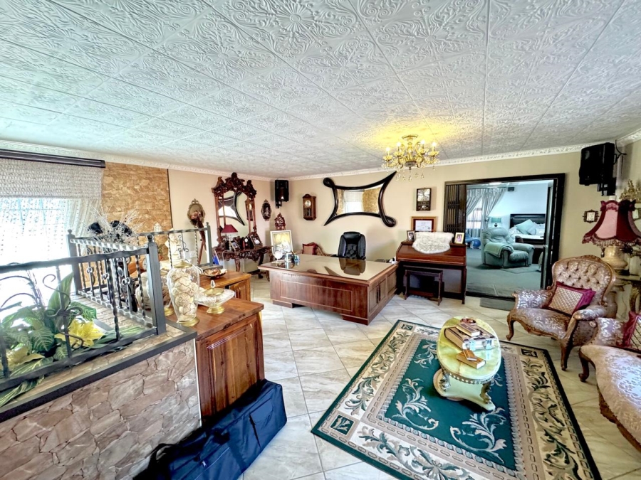 6 Bedroom Property for Sale in Evander Mpumalanga