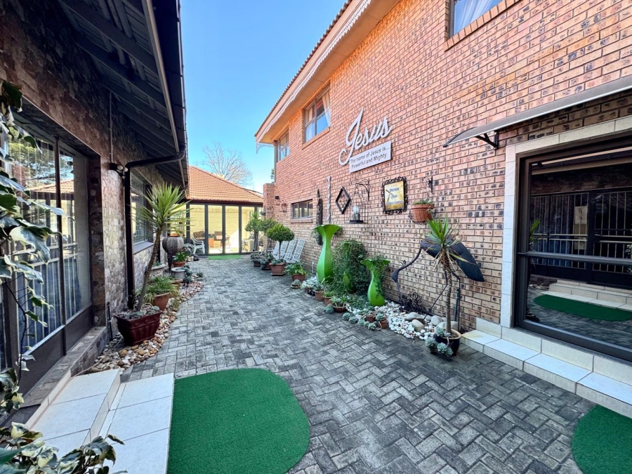 6 Bedroom Property for Sale in Evander Mpumalanga