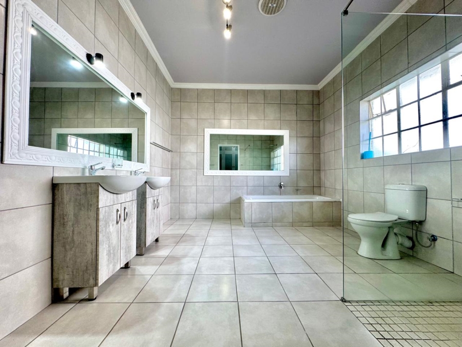 6 Bedroom Property for Sale in Evander Mpumalanga