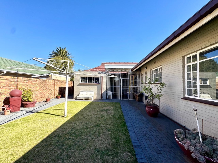 6 Bedroom Property for Sale in Evander Mpumalanga