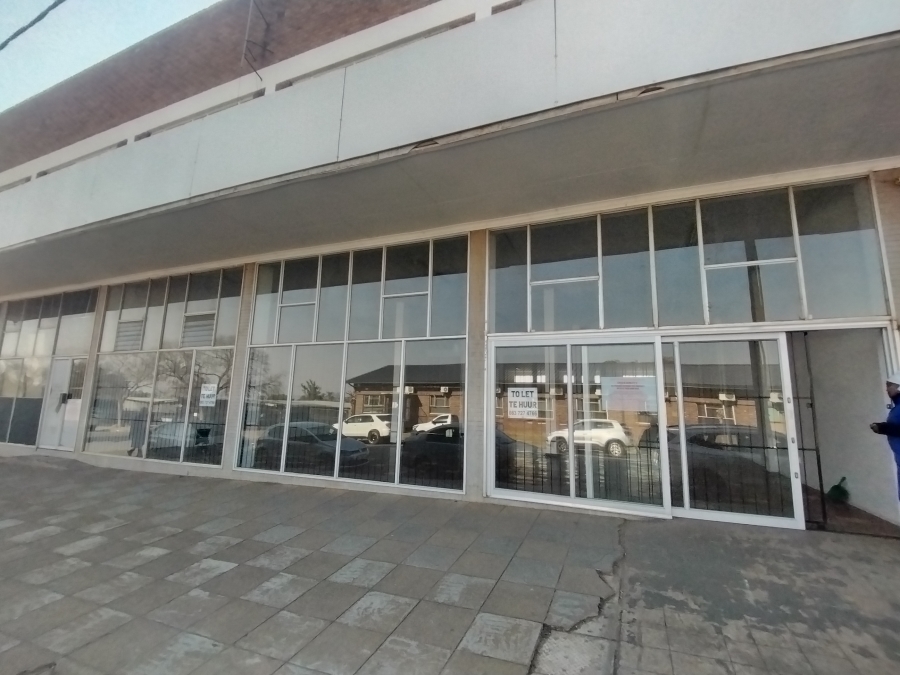 To Let Commercial Property for Rent in Piet Retief Mpumalanga