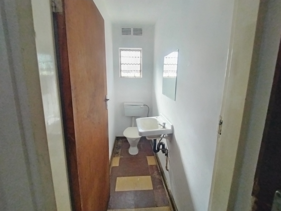 To Let Commercial Property for Rent in Piet Retief Mpumalanga