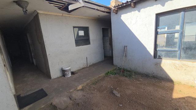 To Let Commercial Property for Rent in Naaupoort Mpumalanga