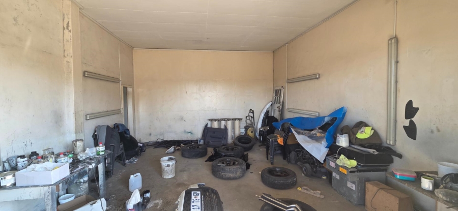 To Let Commercial Property for Rent in Nelspruit Industrial Mpumalanga
