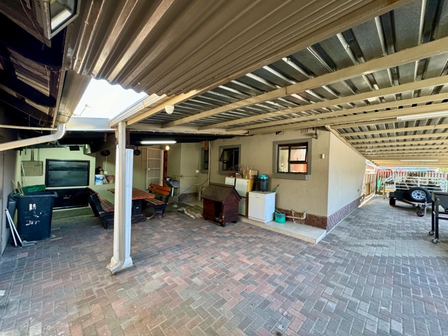 3 Bedroom Property for Sale in Secunda Mpumalanga