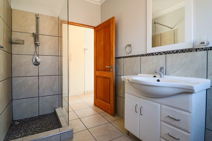 2 Bedroom Property for Sale in Bateleur Estate Mpumalanga
