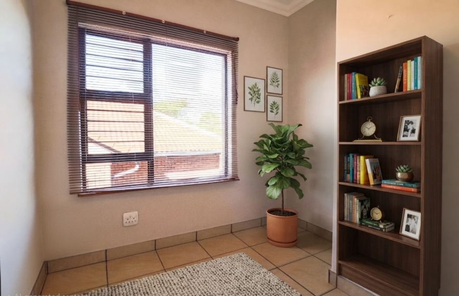 2 Bedroom Property for Sale in Bateleur Estate Mpumalanga