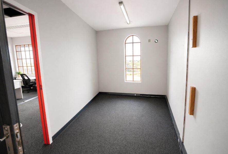To Let Commercial Property for Rent in Nelspruit Ext 14 Mpumalanga