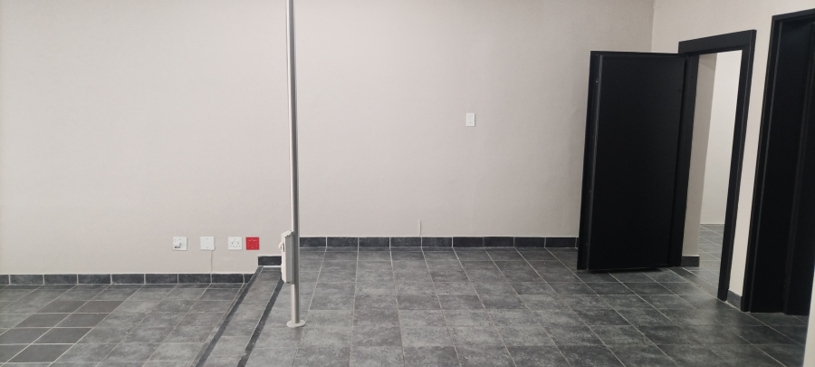 To Let Commercial Property for Rent in Nelspruit Ext 2 Mpumalanga