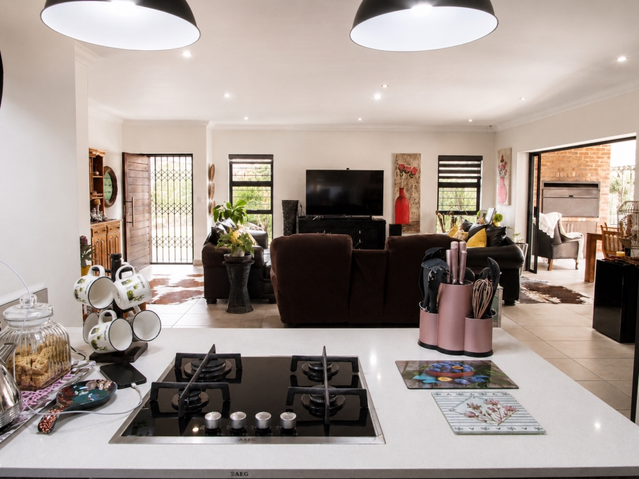 3 Bedroom Property for Sale in Nelspruit Ext 14 Mpumalanga