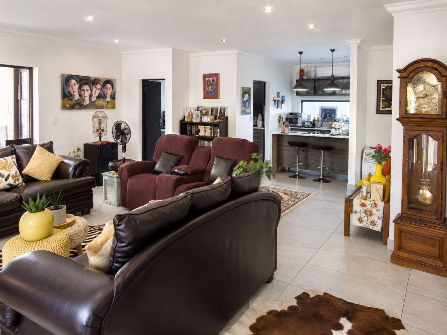 3 Bedroom Property for Sale in Nelspruit Ext 14 Mpumalanga