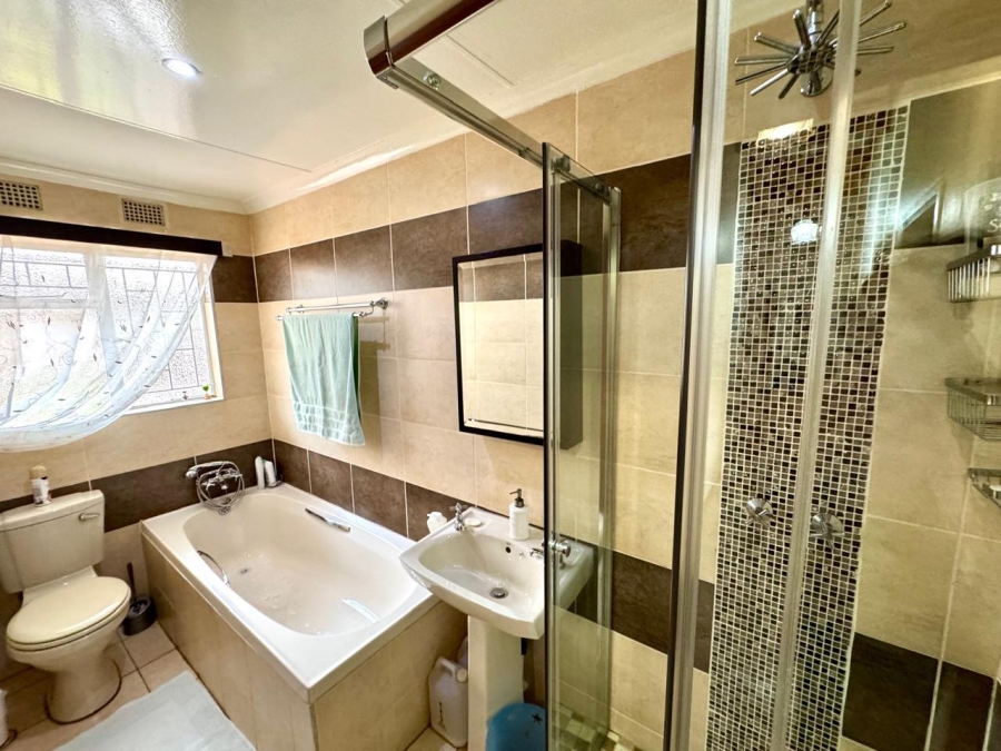 3 Bedroom Property for Sale in Sunset Park Mpumalanga