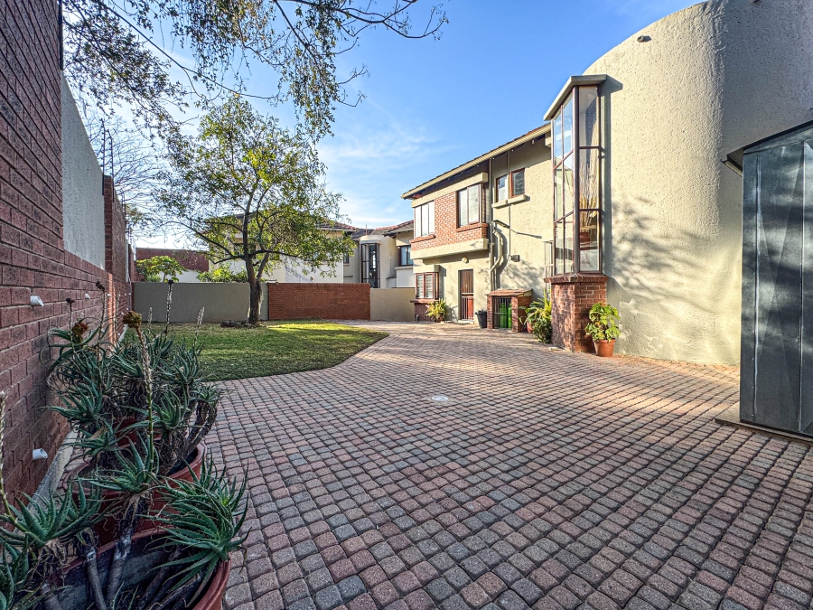 3 Bedroom Property for Sale in Stonehenge Mpumalanga