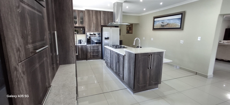 5 Bedroom Property for Sale in Wild Fig Country Estate Mpumalanga