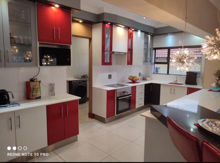 4 Bedroom Property for Sale in Ben Fleur Mpumalanga