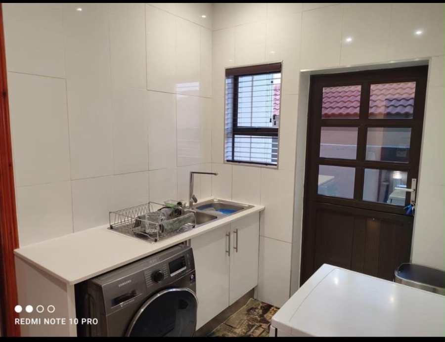 4 Bedroom Property for Sale in Ben Fleur Mpumalanga