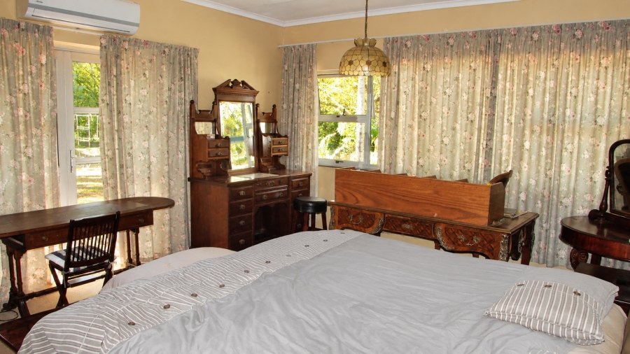 16 Bedroom Property for Sale in White River Estates Mpumalanga