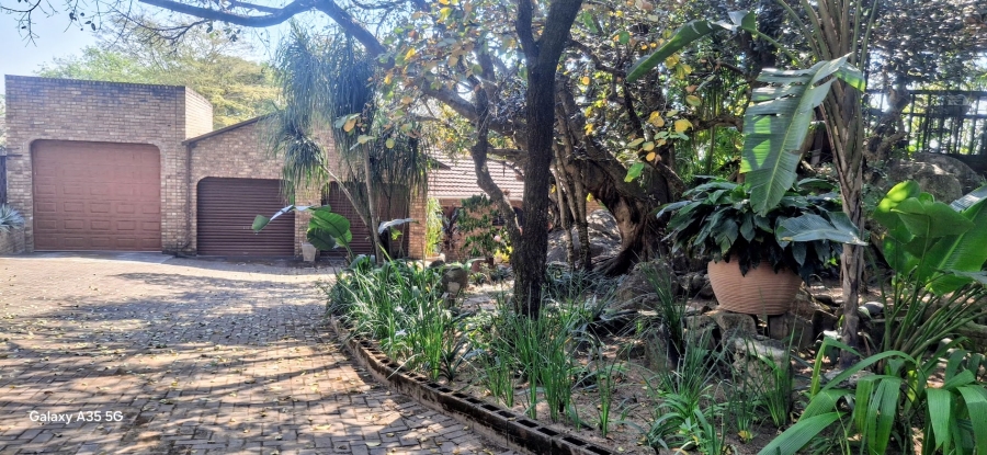 3 Bedroom Property for Sale in Sonheuwel Ext 1 Mpumalanga