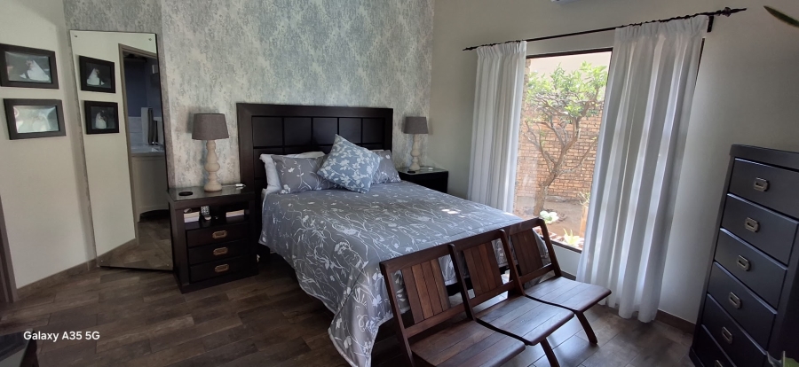 3 Bedroom Property for Sale in Sonheuwel Ext 1 Mpumalanga