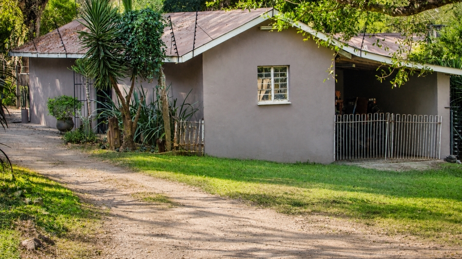 Commercial Property for Sale in White River Estates Mpumalanga